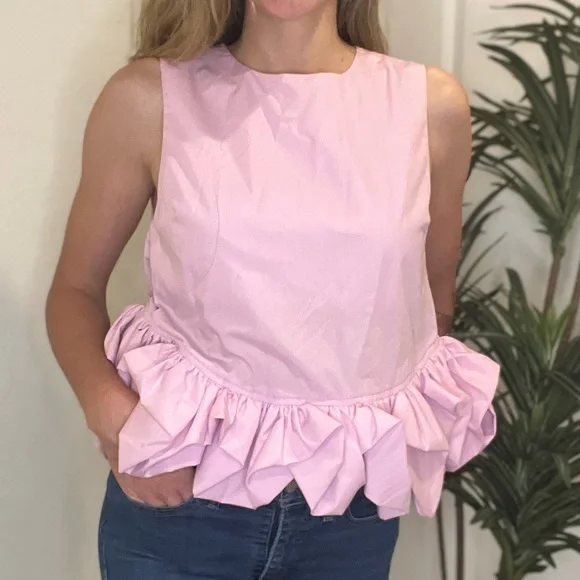 NWT ENTRO | Pink Cropped Blouse with Ruffle Detail - Picture 2 of 9